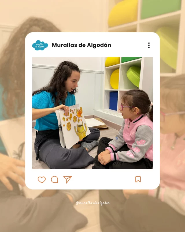 ✨ ¿Sabías que usar herramientas como tarjetas, pictogramas o  el libro de las emociones puede ser una manera divertida y efectiva de ayudar a los peques a entender sus sentimientos? 💖

🔍 Con estos recursos, los niños pueden identificar sus emociones de manera visual, lo que facilita que expresen lo que sienten.

En murallas nos apoyamos en estas herramientas para acompañar a nuestros peques a descubrir e identificar sus emociones 

#ningunpequesinterapia #atenciontemprana #terapiaocupacional #terapiaocupacionalinfantil #onginfantil
