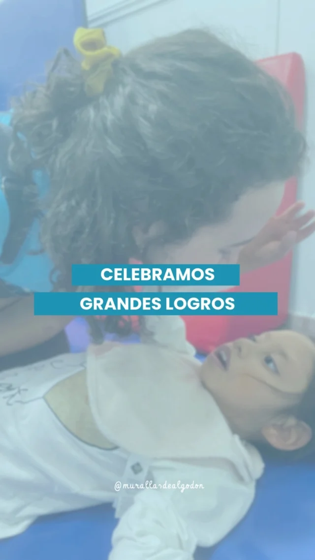Esta semana ha sido muy especial, hemos visto un progreso increíble en una de nuestras peques. 

En Murallas de Algodón celebramos cada logro, porque sabemos que detrás de cada avance hay una familia y unos terapeutas Muralleros que no se rinden! 💪🏼

Queremos deciros: ¡ÁNIMO! Seguimos caminando juntos, porque cada pequeño progreso nos acerca a grandes metas

#ongvallecas #jugaryaprender #voluntariadomadrid #ayudaenvallecas #somosvoluntarios #atenciontempranadeldesarrolloinfantil #atenciontemprana #atenciontempranamadrid #terapiaocupacional #terapiaocupacionalinfantil #terapiaocupacionalpediatrica #fisioterapiainfantil